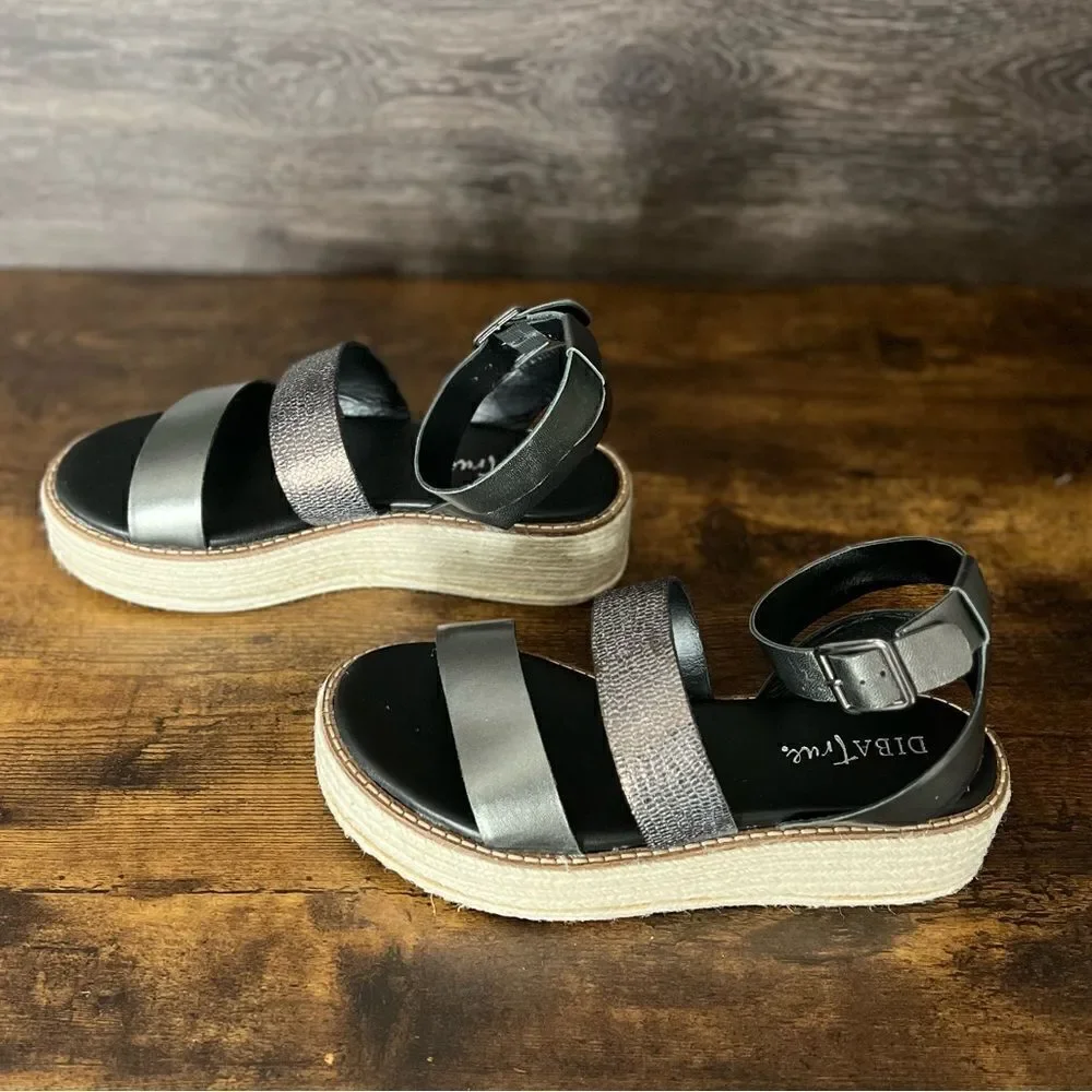 Diba True Day Line Leather Espadrille Sandal, Gunmetal Black, Size 8. New in Box
